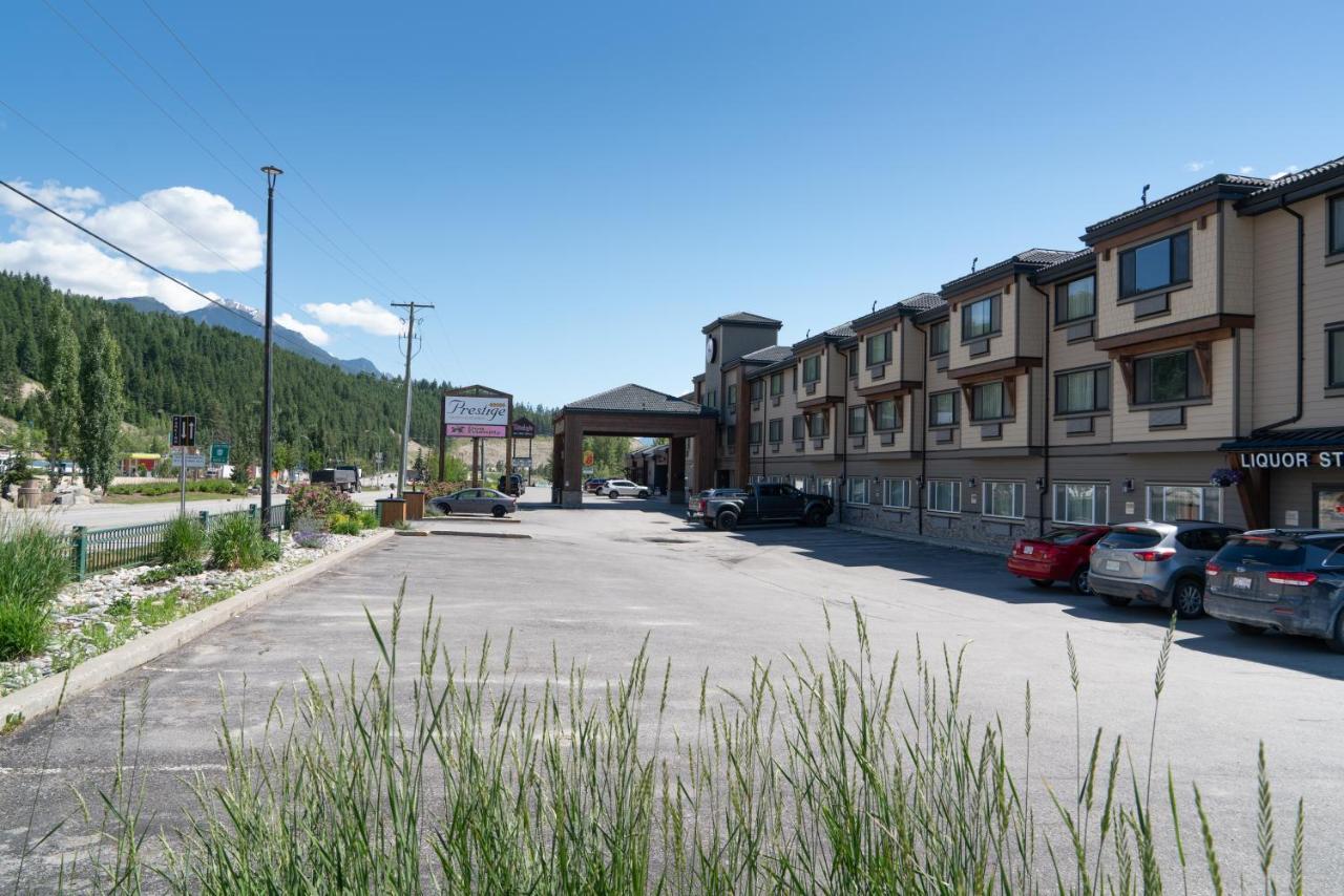 Prestige Inn Golden Eksteriør bilde